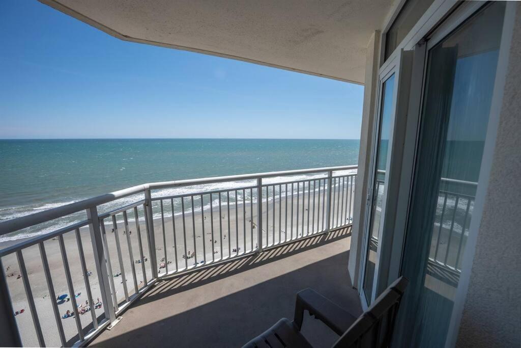 Baywatch Renovated, Unobstructed Oceanfront Views! Villa Myrtle Beach Exterior photo